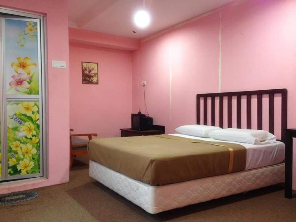 Hotel Nawar Pasir Mas Exterior foto